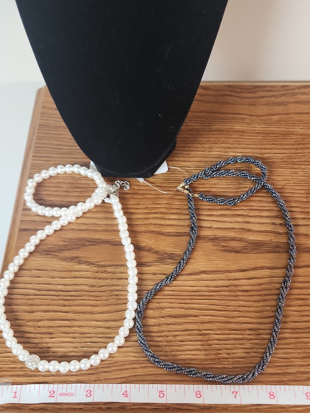 Faux Pearl And Beaded Necklace With Bracelets
